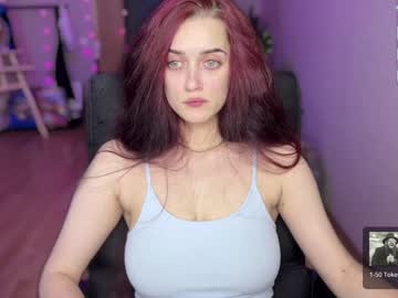webcam girl ps4pro live cam image #4478477