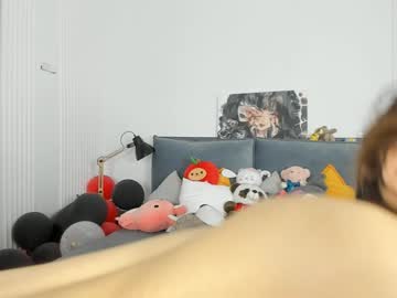 webcam girl jenie_fire live cam image #10869891