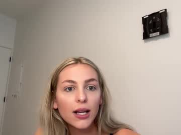 webcam girl summerlovingg live cam image #9924873