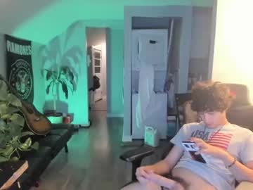 webcam man bashful4200 live cam image #3260318