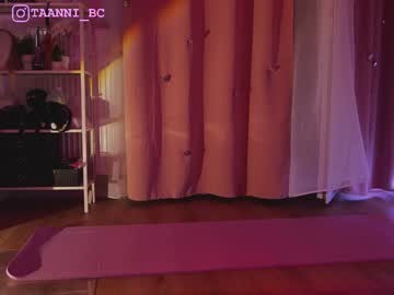 webcam girl taanni_bc live cam image #6992004