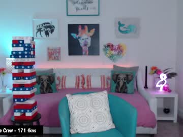 webcam girl holihurricane live cam image #6543578