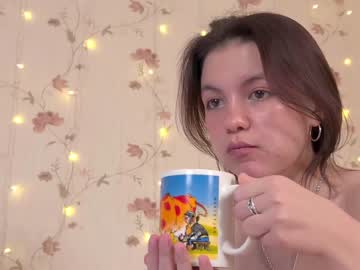 webcam girl tiny_miracle live cam image #8482709