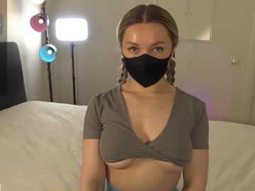webcam girl blondehottiek live cam image #9717589