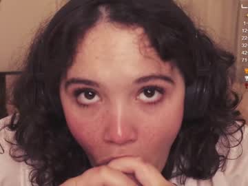 webcam girl chery_lady22 live cam image #6422894
