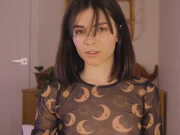 webcam girl meadowthayer live cam image #2445064