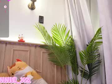 webcam girl sunny_sonnie live cam image #11886008