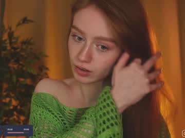 webcam girl lizzy_blaze live cam image #10234362