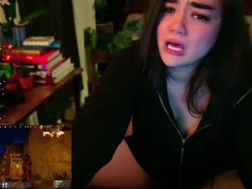 webcam girl annatigarr live cam image #8930902