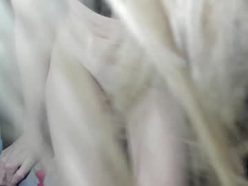 webcam girl courtney_luv live cam image #9709198