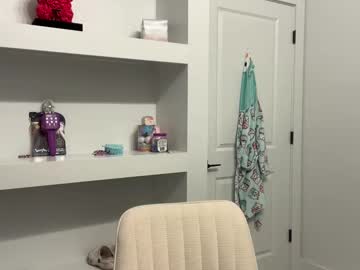 webcam girl camiliakxoxo live cam image #12139150