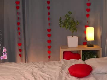 webcam girl florenceestey live cam image #11918474