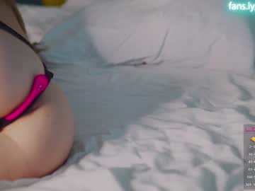 webcam girl _taylor_swift live cam image #4003975