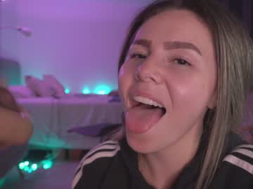 webcam girl xhxoxtxsxex live cam image #8515438