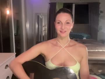 webcam girl kaileeshy live cam image #7415849