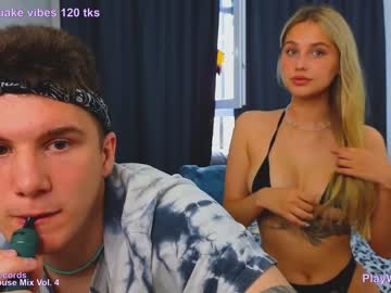 webcam couple playwithmil live cam image #6707260