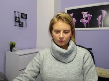 webcam girl julie_wayne live cam image #4557425
