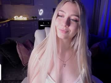 webcam girl owlluree live cam image #9994853