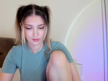 webcam girl aalliyahh live cam image #12101102