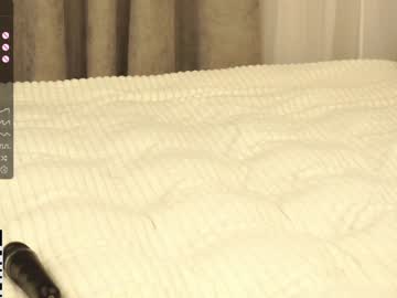 webcam girl a_whole_eternity live cam image #8943033