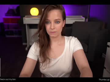 webcam girl hermione_potter_couple live cam image #8397083