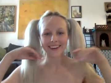 webcam girl missykissie live cam image #2339272