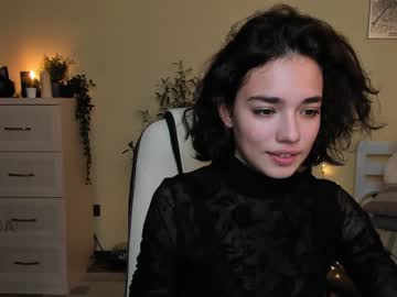 webcam girl ella_flar_ live cam image #3945833