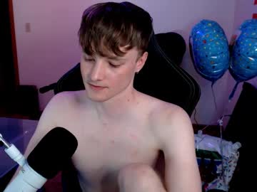 webcam man gucciboi4 live cam image #12621771