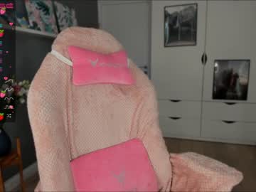 webcam girl stefanie_collins live cam image #5705732