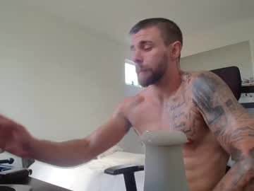webcam man theufcfan_8181 live cam image #12497002