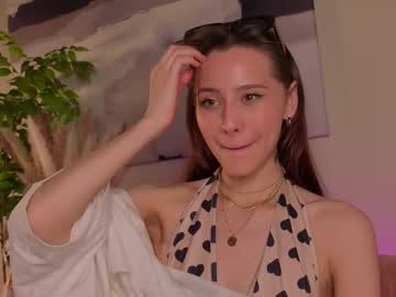 webcam girl falinecrosthwaite live cam image #12962773