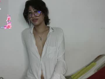 webcam girl lovely_allys live cam image #12684900