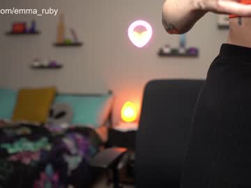 webcam girl emma_ruby live cam image #4380858