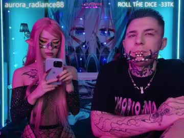 webcam couple aurora_radiance live cam image #8513785