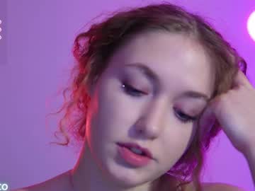 webcam girl _taylor_swift live cam image #11701760
