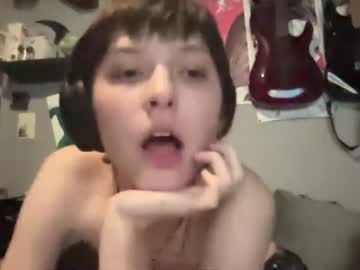 webcam couple mewstoners live cam image #5849237