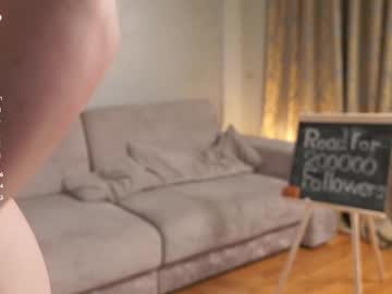 webcam girl lynnalltop live cam image #12518768