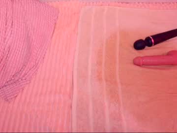 webcam girl aveksmr live cam image #4513078