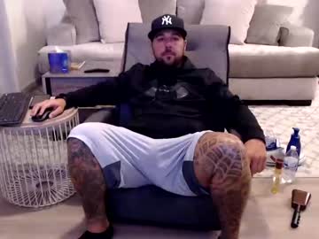 webcam man layzebigballs live cam image #4312791