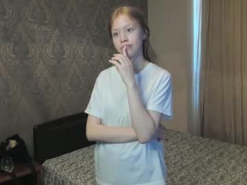 webcam girl keeleycoldwell live cam image #9697644