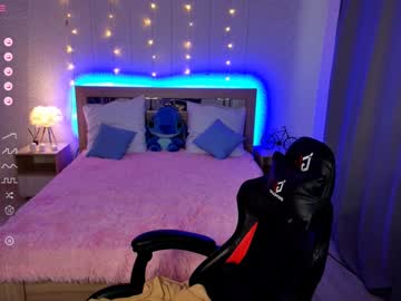 webcam girl olivia_shy_ live cam image #10216401