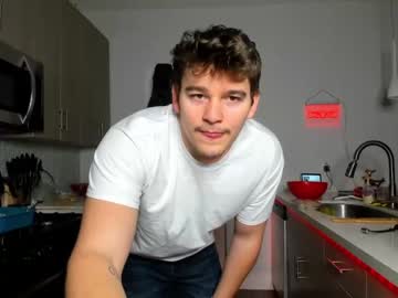 webcam man thejohnnystone live cam image #1182129