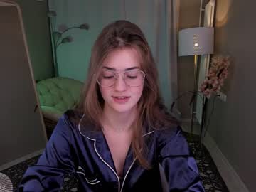 webcam girl zlata_luna live cam image #661771
