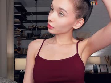 webcam girl riskyproject live cam image #11674543