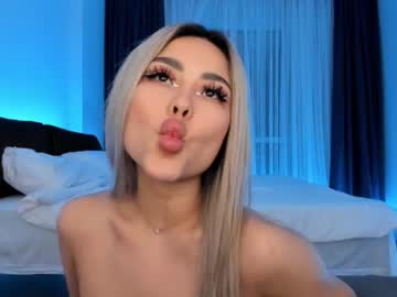 webcam girl bae_suz live cam image #700510