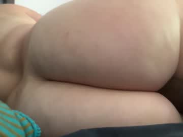 webcam girl kristicutiez live cam image #6559954