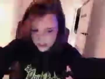 webcam girl bitter_moon live cam image #9290514