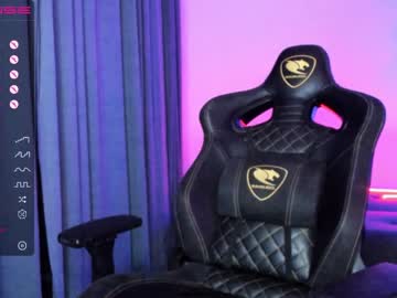 webcam girl missann69x live cam image #4816148