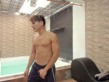 webcam man badguyss_bisex live cam image #6035937