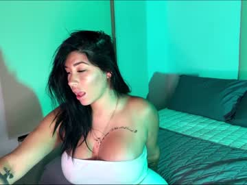 webcam girl amy_queen7 live cam image #2650572